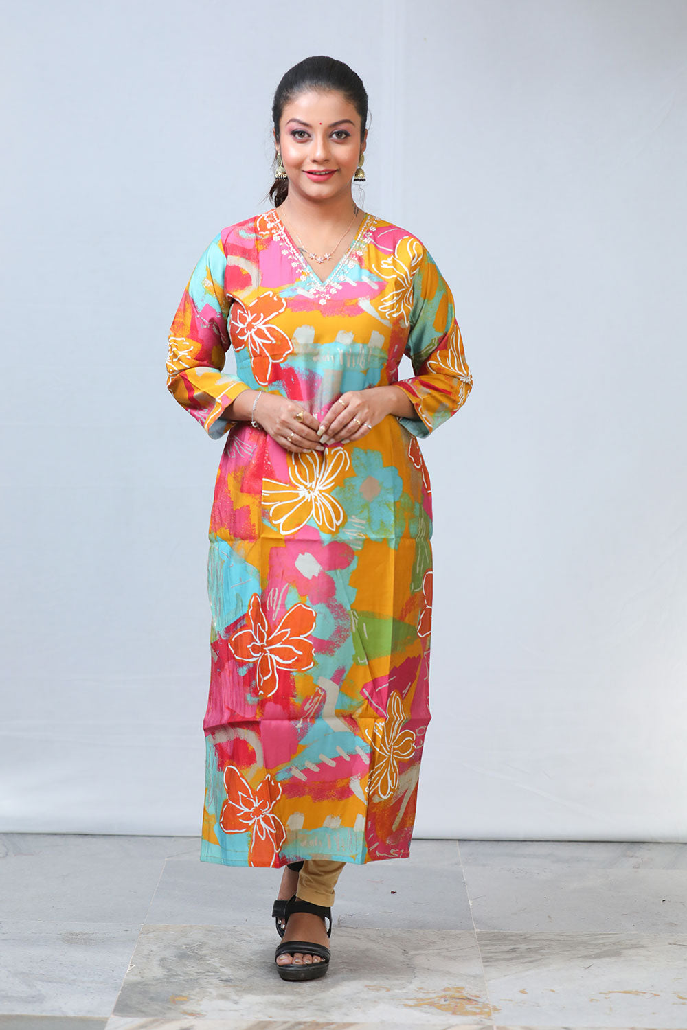 V-Neck Straight Kurta